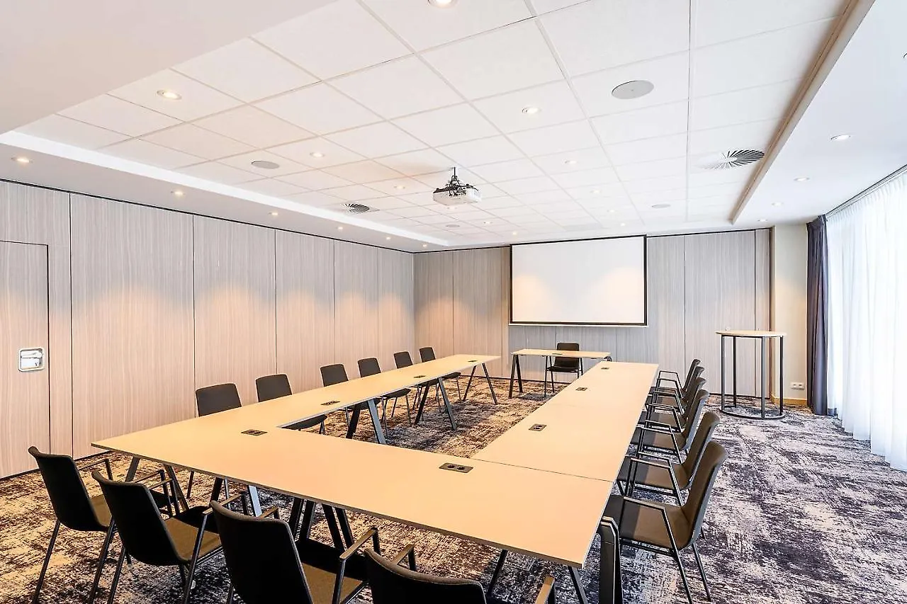 Radisson Hotel Antwerp Berchem 4*,