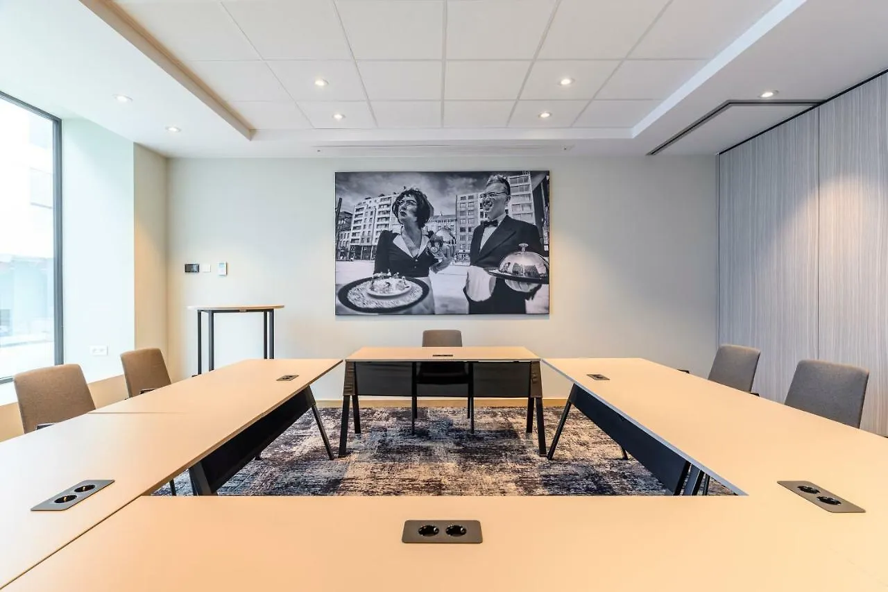 ****  Radisson Hotel Antwerp Berchem Bélgica